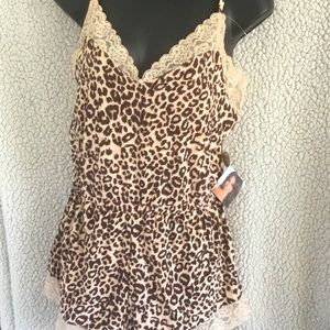 🆕 Thalia Sodi Animal Print Pajama Loungewear
